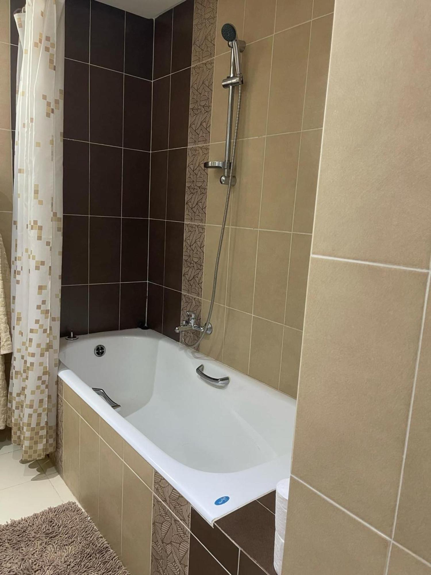Le Parisien Tunis Hotel Luaran gambar